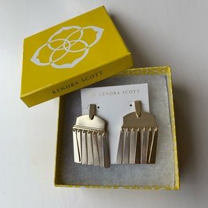 Kendra Scott “Layne” statement earrings in Gold